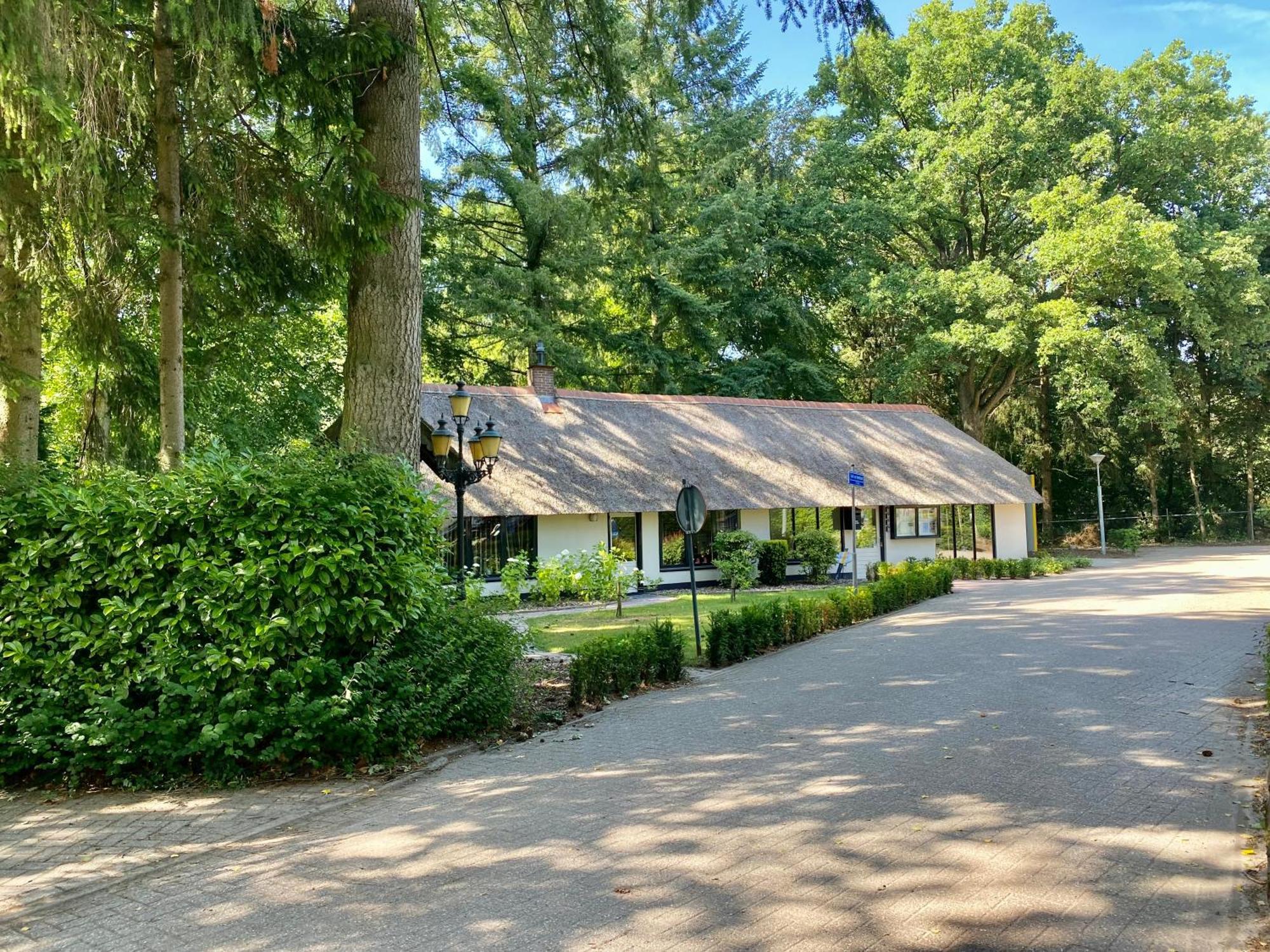 Huisje Aan De Bosrand - Veluwe エーペ エクステリア 写真